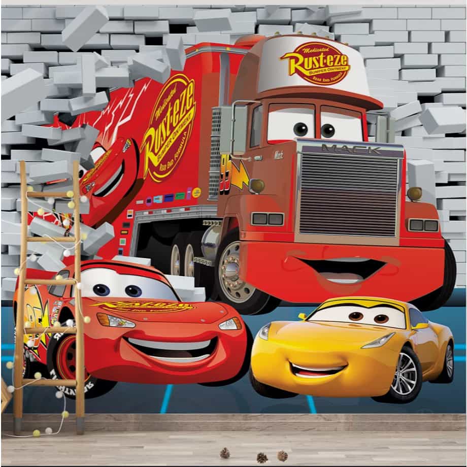 Papel de parede Relâmpago McQueen Atravessando a Parede 3D