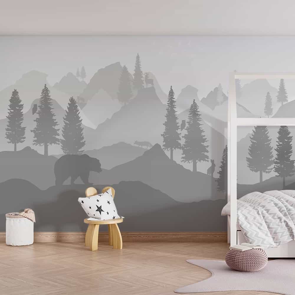 Papel de parede Floresta Cinza com Urso e Pinheiros